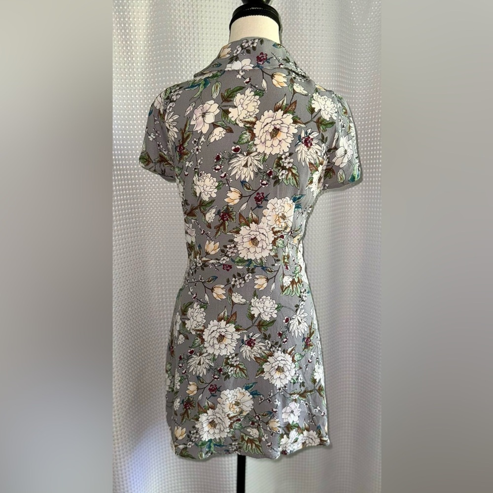 Dress Forum Floral Button Front Mini Dress size‎ Small - Picture 10 of 11